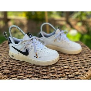 Youth Nike Air Force 1 '07 LV8 Utility 'Overbranding'